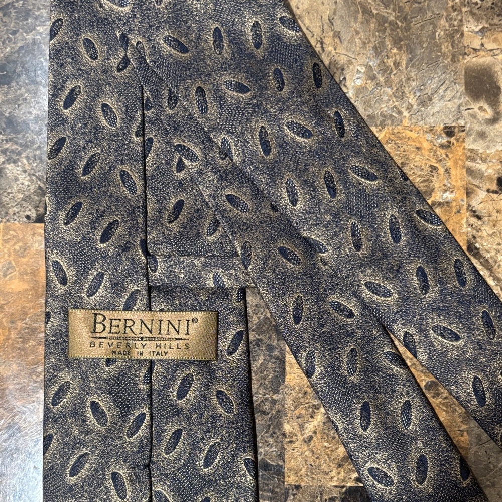 Bernini Beverly Hills Men's Blue Tie
